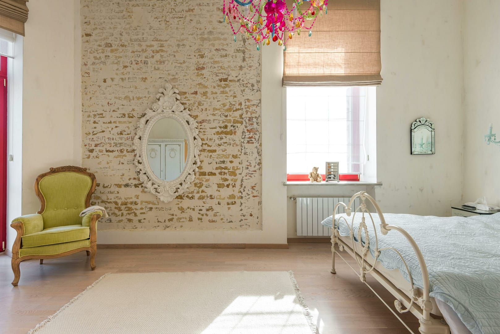 Feng Shui: Die Kunst der harmonischen Raumgestaltung für innere Balance und brachliegende Potenziale 7 Kostenloses Stock Foto zu bett, fenster, innere